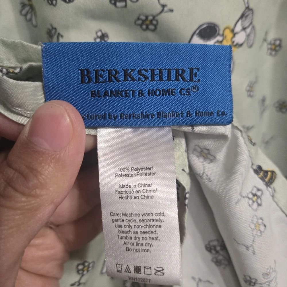 Berkshire Peanuts Mini Snoopy & Woodstock New Flower & Bee Sage
